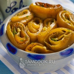 Жареные огурцы с чесноком — рецепт с фото