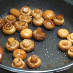 Как готовить шампиньоны на сковороде: лучшие рецепты | Грибной сайт