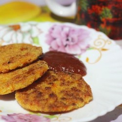 с луком и рисом