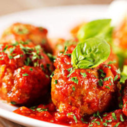 Мясные шарики - 23 рецепта | Подборка рецептов на koolinar.ru