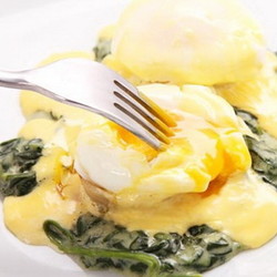 Яичница болтунья - рецепты приготовления завтрака на скорую руку