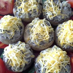 Фаршированные шампиньоны на сковороде рецепт с фото