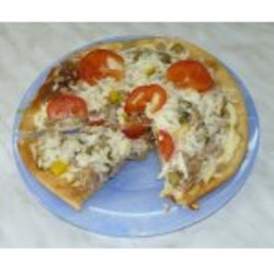 Пицца с фаршем, баклажанами и сулугуни