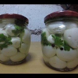 Я - фермер. Маринованные перепелиные яйца.
