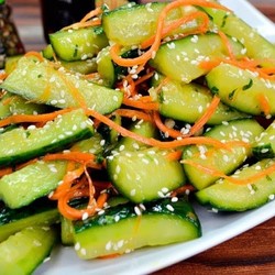 Огурцы по-корейски с морковью на зиму и на каждый день с мясом, горчицей и в томатной заливке