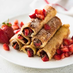 Шоколадно-клубничные роллы - The-Challenger.ru