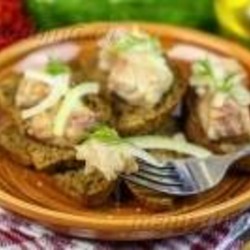 Как засолить скумбрию в домашних условиях: вкусно и быстро