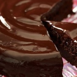 Шоколадный торт с вишней, бананами, апельсинами – рецепты в духовке, в мультиварке или без выпечки