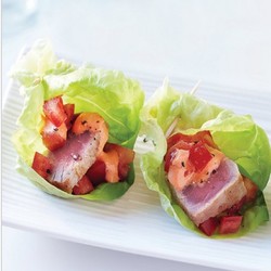 Врапы с тунцом по-гавайски