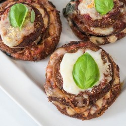 Наполеон из баклажанов и сыра