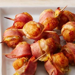 Картофельные шарики с ветчиной и сыром по-кубински