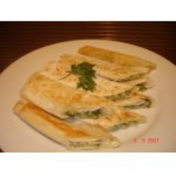 Лаваш с сулугуни и зеленью