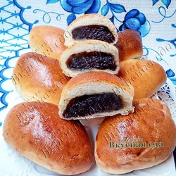 Пирожки с черносливом из дрожжевого теста