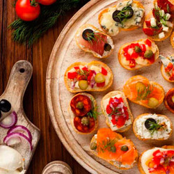 Холодные закуски на Новый год 2019: рецепты на праздничный стол