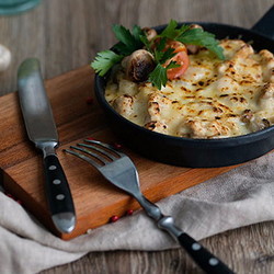 Жульен с грибами на сковороде: 8 простых рецептов |