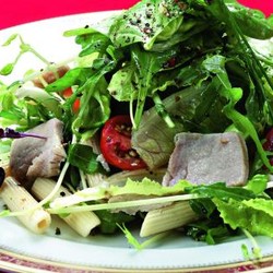 Салаты с тунцом