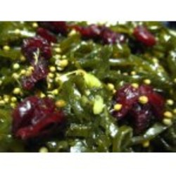 Маринованная   морская   капуста   с   клюквой