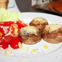 Как приготовить жульен в грибных шляпках  - Жюльен (Жульен) от 1001 ЕДА