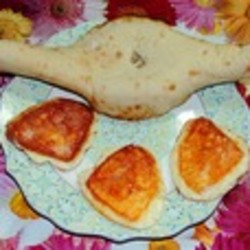 Сулугуни жареный по Похлебкину