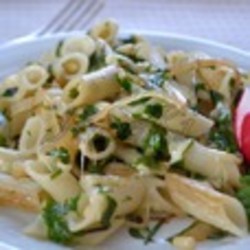 Макароны с карамелизированным луком