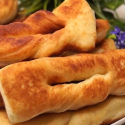 Пышный хворост: 7 отличных рецептов |