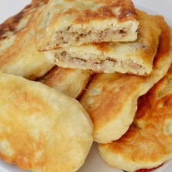 Вкусные жареные пирожки с картофелем и печенью на кефире | Готовим вкусно и по-домашнему