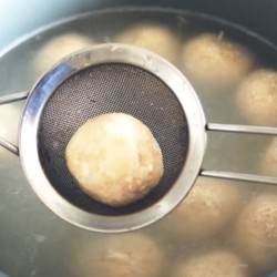 Гениальное спасение пропадающего творога: 5 вкуснющих диетических блюд из творога для всей семьи