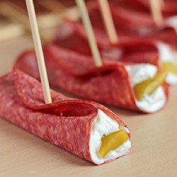 Конвертики из салями