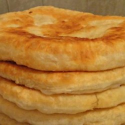 С этим рецептом забудешь, что такое хлеб! Пушистые лепешки на кефире: вкусно и быстро. - fav0ritka77.ru