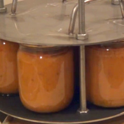 Весенний салат с редисом и яйцами. Рецепт салата на 6 порций