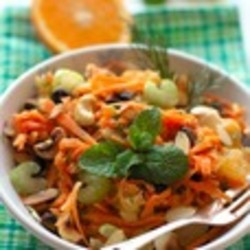 Пикантный морковный салат с апельсином