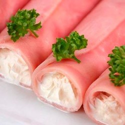 Рулетики из ветчины с сыром