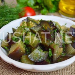 Маринованные баклажаны с чесноком и зеленью быстрого приготовления. Рецепт с фото