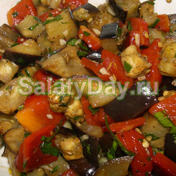 Салат из жареных баклажанов - обалденно вкусно: рецепт с фото и видео