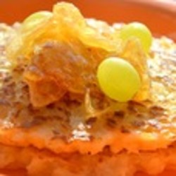 Рисовые блинчики с карамелизированными яблоками