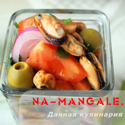 Салат с мидиями - 8 рецептов с фото пошагово