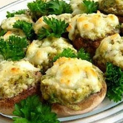 Нежные шампиньоны с сыром в микроволновке. Рецепт