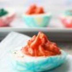 Мраморные фаршированные яйца - пошаговый рецепт с фото на Повар.ру