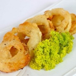 Луковые кольца в кляре: рецепты с сыром, фаршем, к пиву