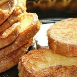 Аппетитные сырные гренки к завтраку. Быстро и сытно!