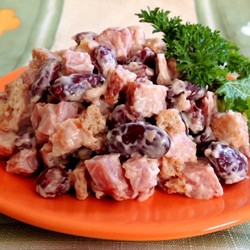 Салаты с фасолью. Рецепты вкусных праздничных салатов с фасолью