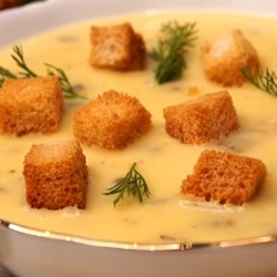 Вся Европа без ума от ласкового грибного крем-супа со сливками. Отменный грибной крем-суп со сливками с ярко выраженным ароматом и нежной текстурой.