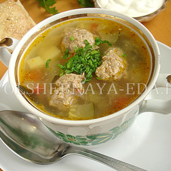 Суп с фрикадельками и овощами