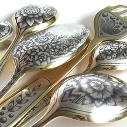 Как правильно почистить столовые приборы