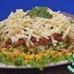 легкий салат с тунцом