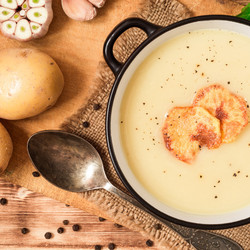 10 простых рецептов, которые можно приготовить из обычной картошки