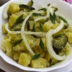 Немецкий картофельный салат - отличная замена гарниру!