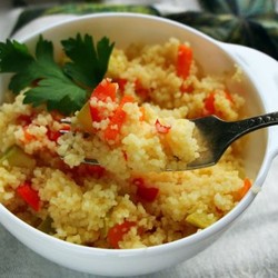 Готовим сытный кус-кус с хрустящими овощами на гарнир