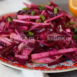 Салат из селедки и свеклы: просто и вкусно