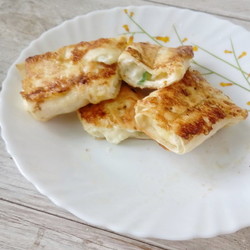 Горячие рулетики из лаваша (специально для внучки рецепт нашла в инстаграме) - Кулинарный блог